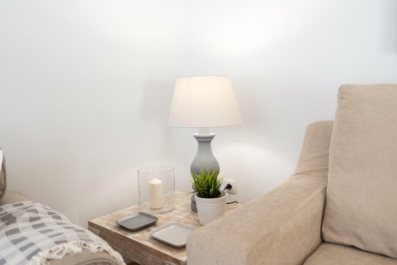 Apartamento Con Encanto En Primera Linea De Playa 马拉加 外观 照片